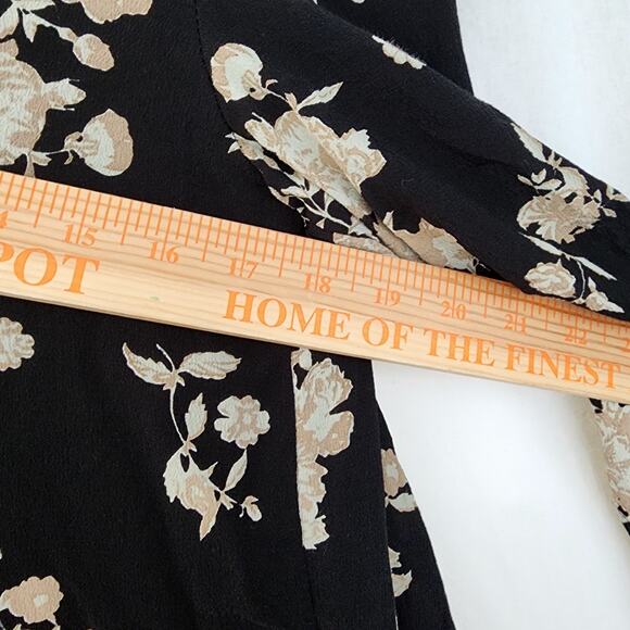 Jen's Pirate Booty Cortes Jacket Obsidian Spanish Rose Print kimono blk long P S - Picture 9 of 12